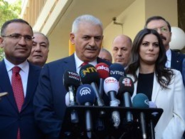 Başbakan Yıldırım'dan Barzani'ye çağrı
