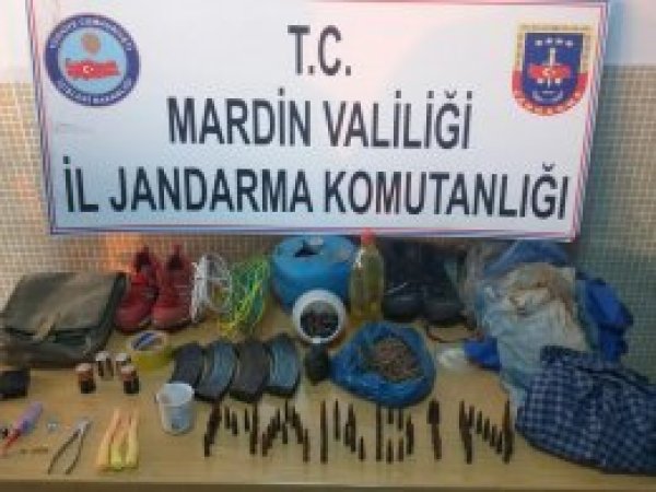 Ömerli’de mühimmat ele geçirildi