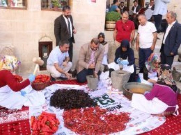 Urfa'da isot serüveni anlatıldı