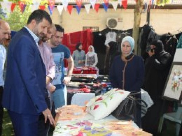 Şanlıurfa’da mülteciler kermes açtı