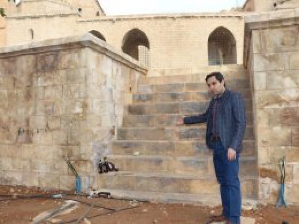 Tarihi medrese içkicilerin mekânı haline geldi