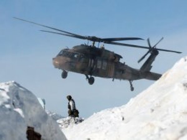 Bitlis'te çığ: 2 asker hayatını kaybetti 3 asker kayıp