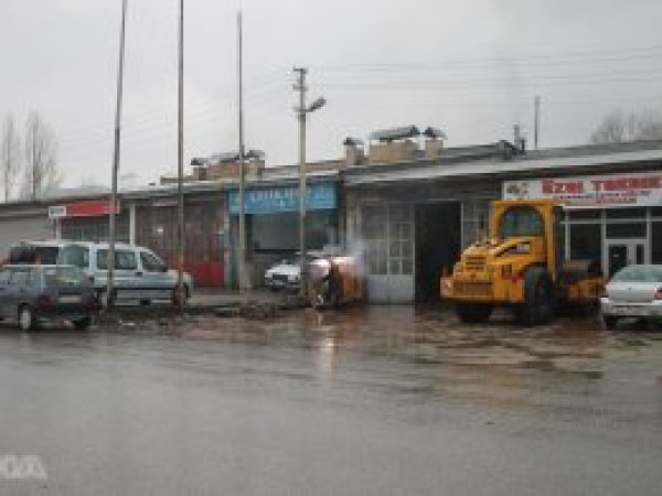 'Sistem tamamen esnafı faize zorluyor'