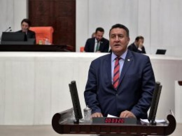 'Stajyerler çalışmaya başladıklarında emeklilik süreci işlesin'