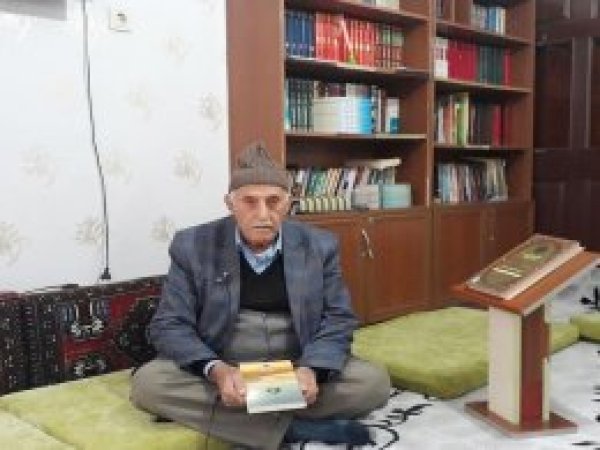 80 yaşında Siyer Sınavına kayıt yaptırdı