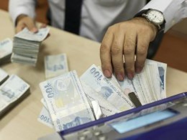Moskova Borsası'nda TL dönemi