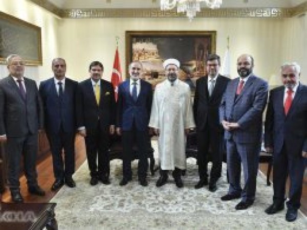 Erbaş: Müftüler şehrin manevi mimarlarıdırlar