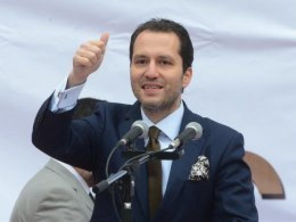 Fatih Erbakan parti kuracağını açıkladı