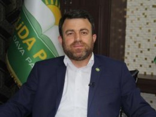 'Bi polîtîka û gotinên hamasî li Qudsê xwedî nayê derketin'
