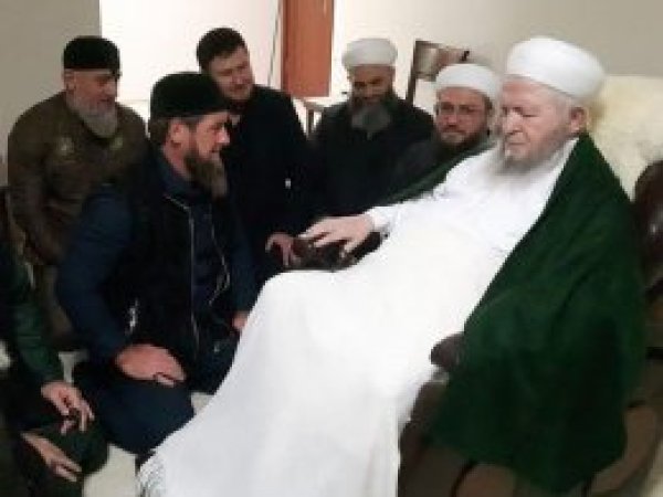 Çeçen Kadirov'dan İsmailağa cemaatine ziyaret