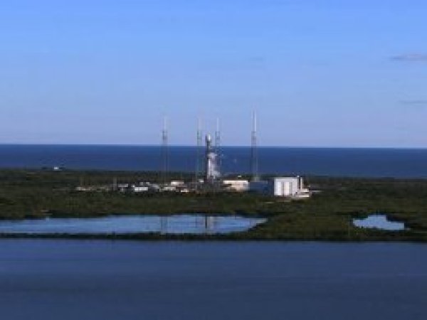 SpaceX uzaya ilk askeri uydusunu gönderdi