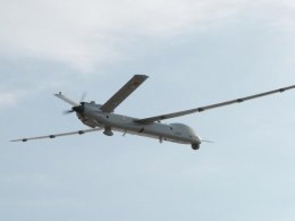 Li Çinara Diyarbekirê SÎHA ket