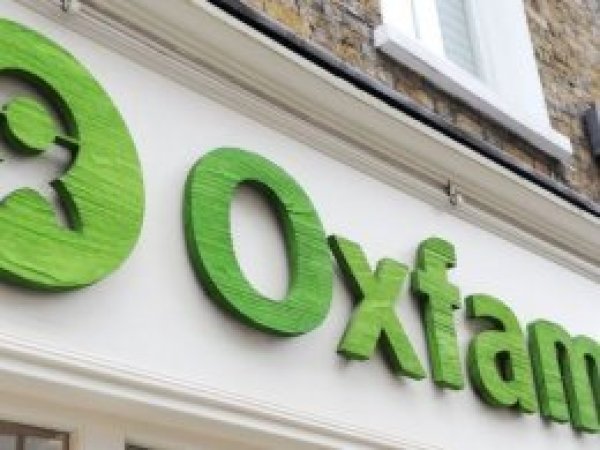Uluslararası kamuoyu Oxfam'dan izahat bekliyor