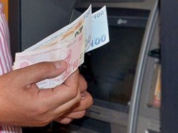 'Türkiye'de 15 milyon işçi ay sonunu getiremiyor'