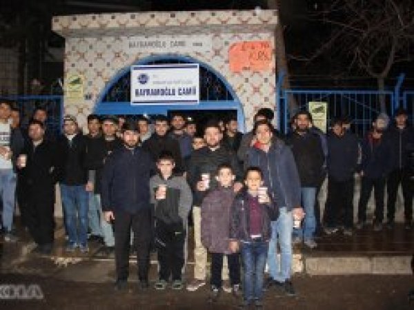HÜDA PAR'dan 'Sabah Namazıyla Diriliş'