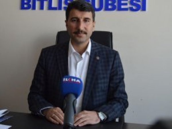 'Eğitimin ve sistemin sorunları sadece öğretmenlerde aranmamalı'