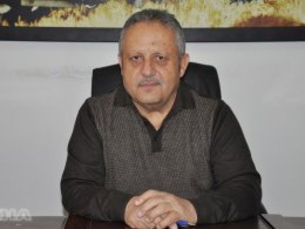 'Projeler ehil kişilere verilmeli'
