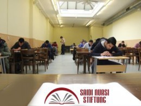 Basel Said-i Nursi Vakfından Umre ödüllü Siyer Sınavı