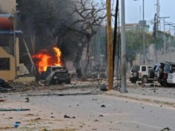 Mogadişu'da bombalı saldırı: 4 ölü, 10 yaralı