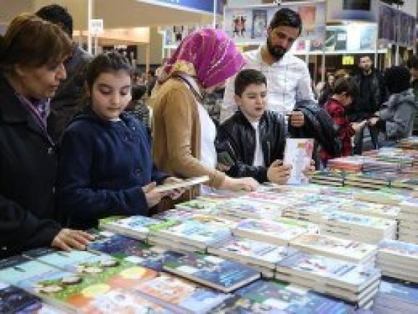 'CNR 5. Uluslararası Kitap Fuarı' sona erdi