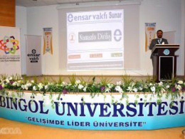 'Namaz kılanların oranı gün geçtikçe azalıyor'