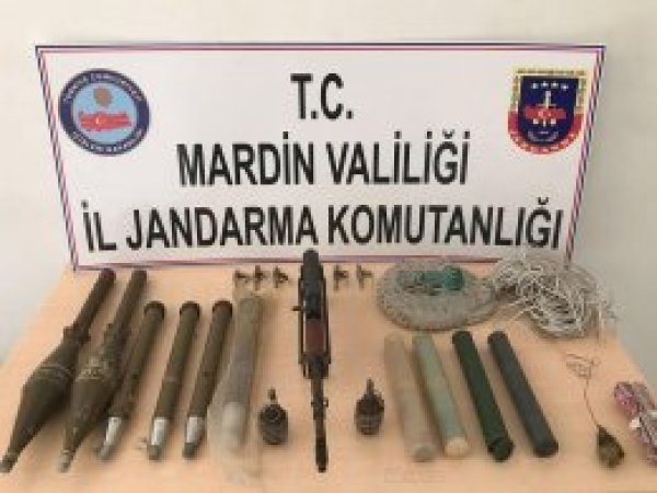 Dargeçit'te silah ve mühimmat ele geçirildi