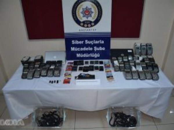 12 ilde kredi kartı operasyonu: 26 gözaltı