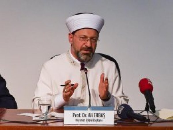 Erbaş: Din eğitimi ve öğretimini yeniden ele almalıyız