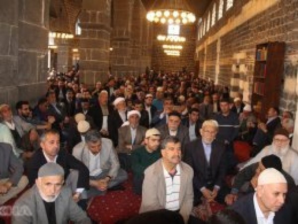 Üstat Bediüzzaman vefatının yıldönümünde yâd edildi