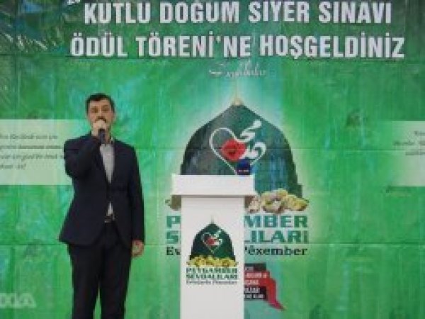 'Önemli olan yeni yetişen neslin, Peygamberimizi tanımasıdır'