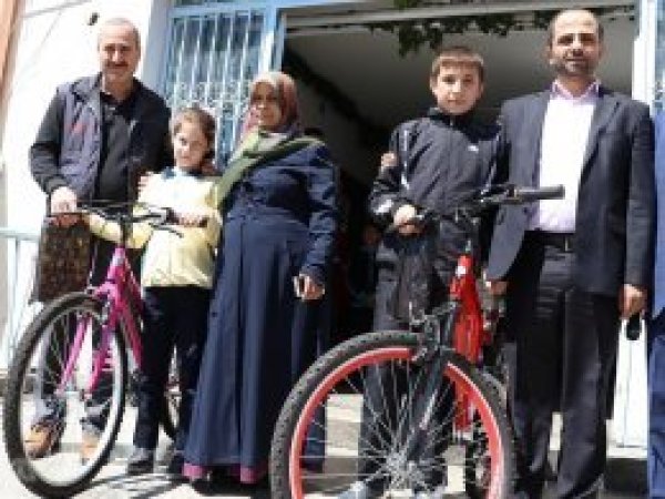 'Hazreti Muhammed’i örnek alan gençler yetiştirmeliyiz'