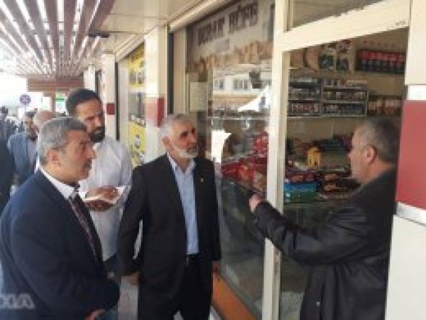 HÜDA PAR Ergani esnafının sorunlarını dinledi