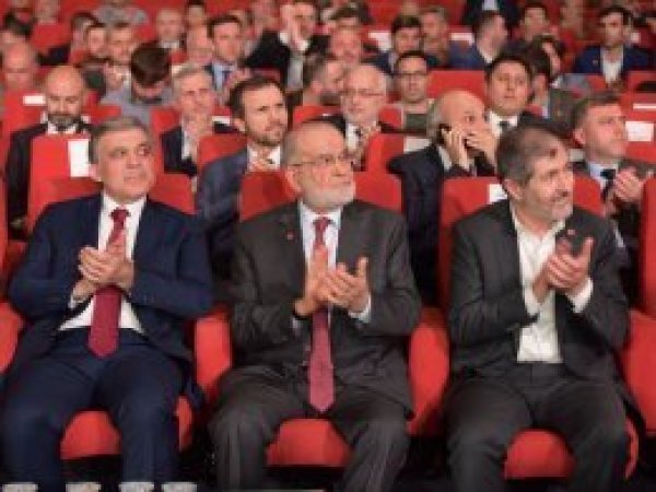 Erbakan Ödülleri sahiplerini buldu