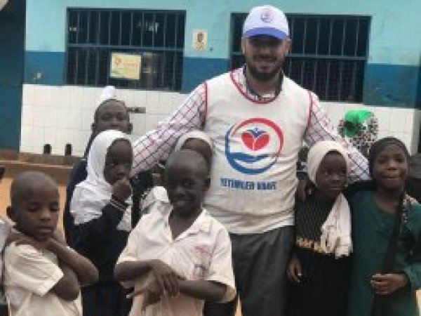 Yetimler Vakfı Uganda'da önemli projeleri hayata geçiriyor