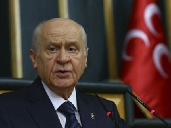 "Tarafsız ağabey"likten siyasette oyun kuruculuğa: Devlet Bahçeli