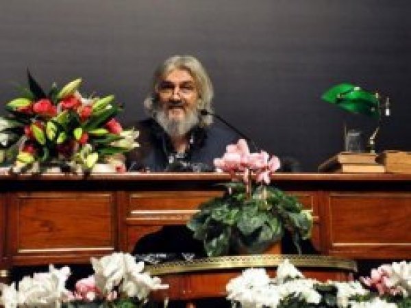 Mirzabeyoğlu beyin kanaması geçirdi