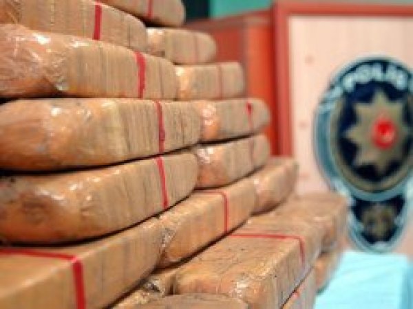 İstanbul'da 850 kilogram eroin ele geçirildi