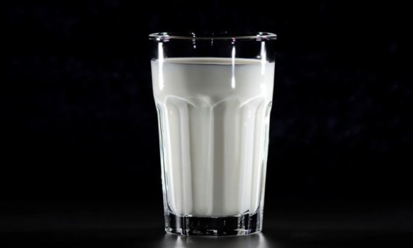 'Çocuklukta süt tüketimi, metabolik sendromdan koruyor'