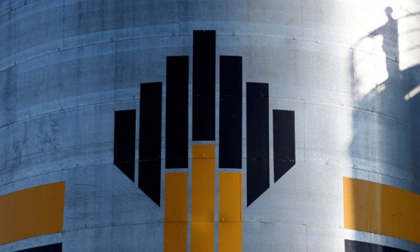 Rosneft, petrol ihracat işlemlerinde dolar yerine euro'ya geçti