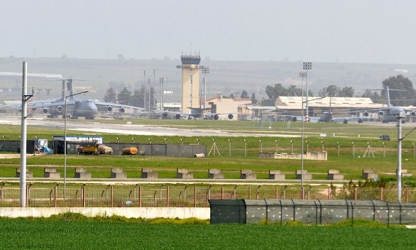 ABD İncirlik'teki nükleer silahlar için tahliye planı üzerine çalışıyor