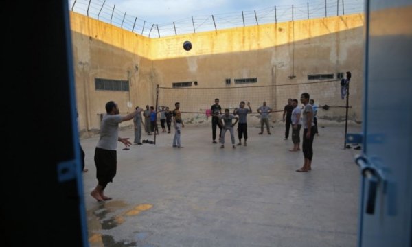 'ABD, yaklaşık 50 yüksek rütbeli IŞİD tutuklusunun naklini yapamadı'