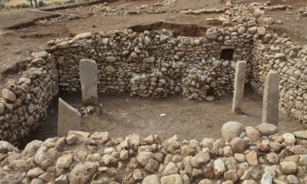 Mardin’de 11 bin 500 yıllık yapı bulundu