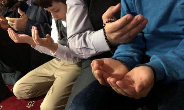 Mevlid Kandili Basel’de Dualarla ihya edildi