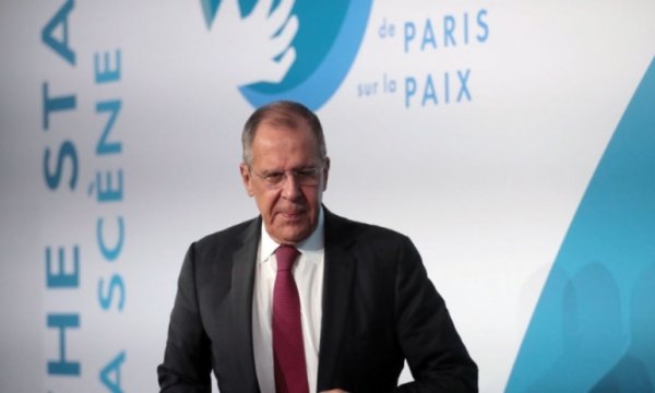 Lavrov: ABD,  petrol için Suriye'nin doğusunda sözde devlet kurmak istiyor