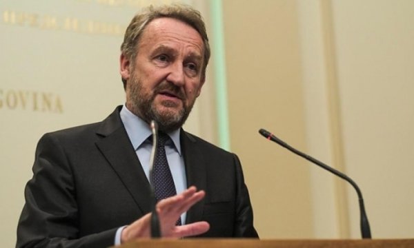 Bakir İzetbegovic: Devleti olmayan insan evsiz bir aile gibidir