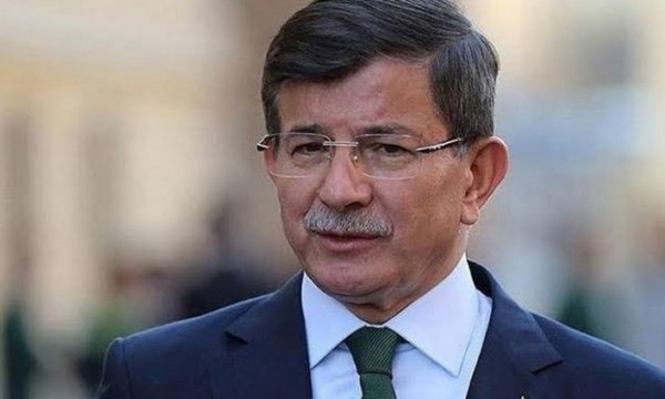 Davutoğlu partisi için resmi başvuruyu yaptı: İşte kurucuların listesi!
