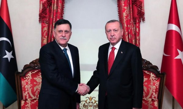 "Türkiye dış politikası askerileşiyor"