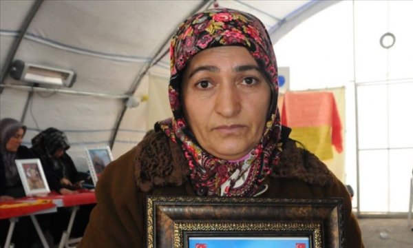 'Vicdan ve merhametleri varsa çocuklarımızı bize versinler'