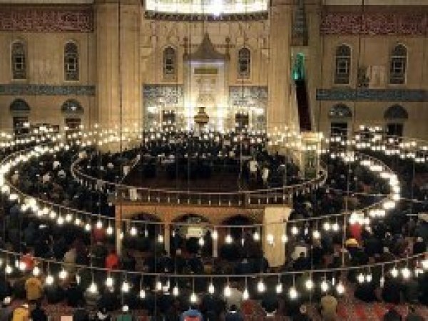 'Müslüman kimliğin inşası camidedir' 