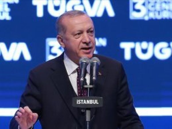 'Öyle bir gençlik istiyoruz ki sorgulamalı'